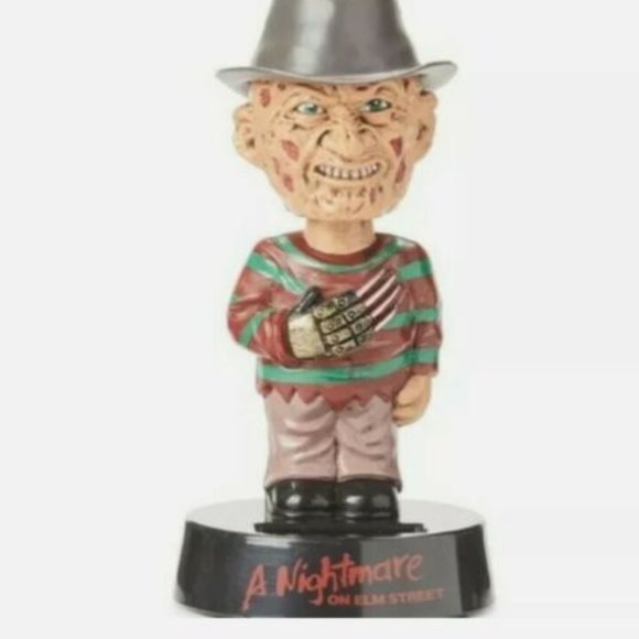 Solar-Powered Bobble Head - FREDDY KRUEGER - New in Package - Picture 8 of 9